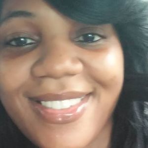 Meet your Posher, Lynette