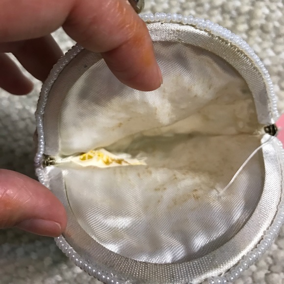 Vintage Delill Coin Purse - Picture 4 of 4