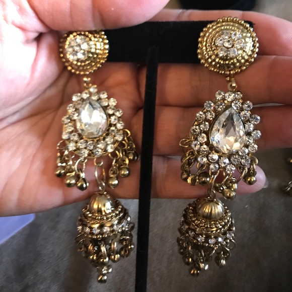 Fashion Jewelry - Picture 2 of 2