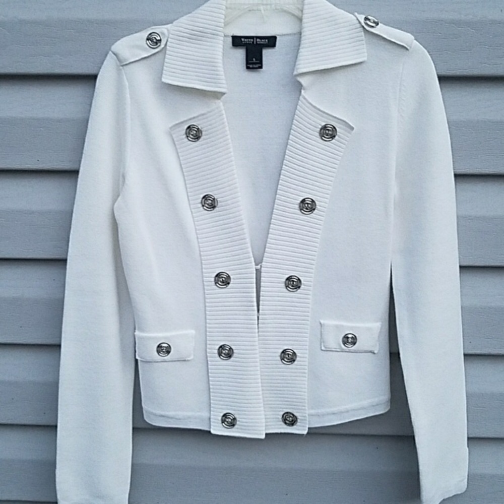 Gorgeous White House Black Market S Cream Sweater!