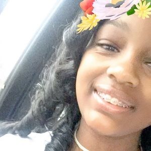 Meet your Posher, Ariana