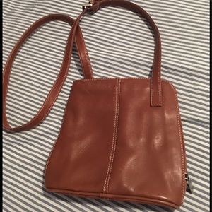 SALE! HOBO Crossbody brown purse. EUC