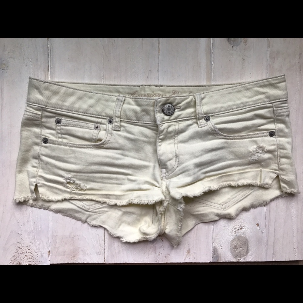 American Eagle light yellow jean shorts. Size 6.