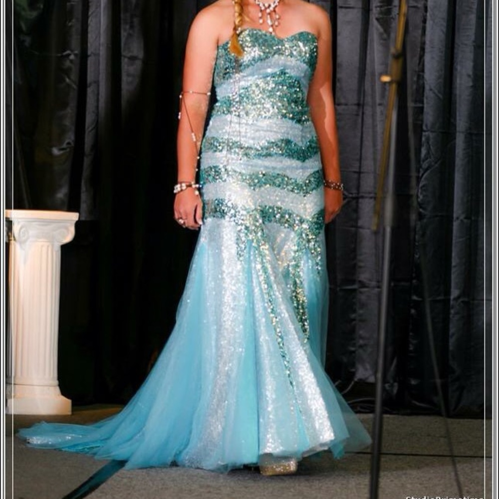 Custom Made Size 6 Gown
