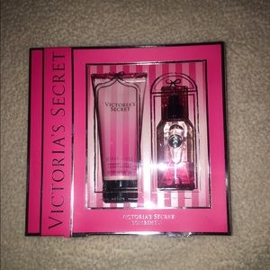 Victoria's Secret Bombshell Giftset