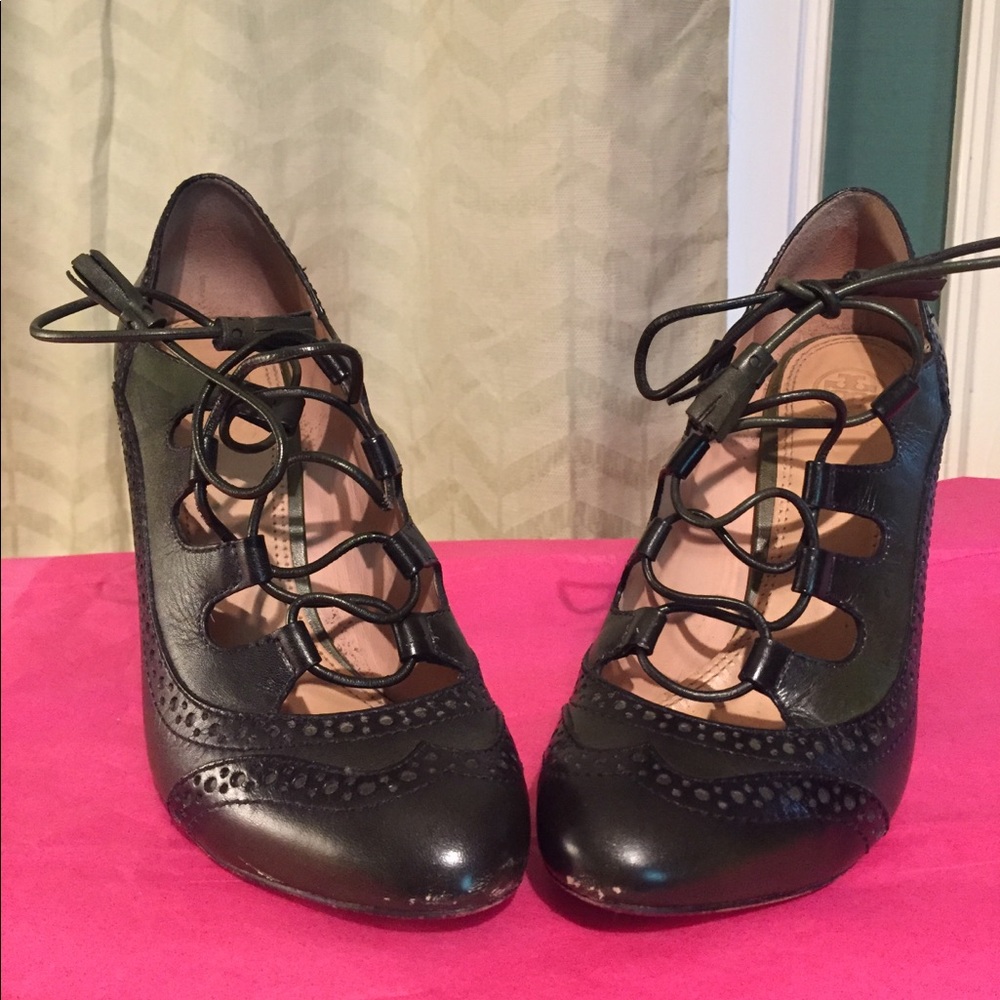 Tory Burch Green and Black Heels