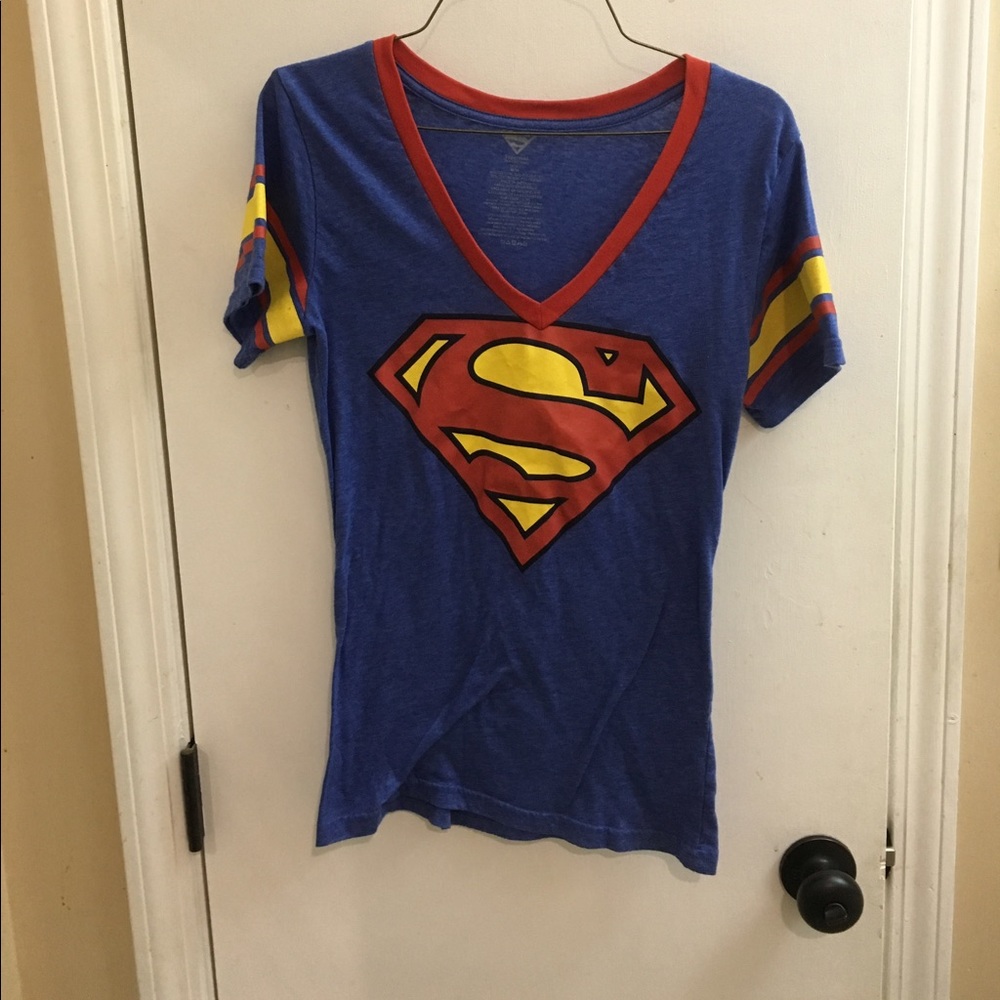 Superman vneck tee