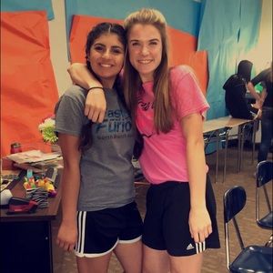 Meet your Posher, Olivia