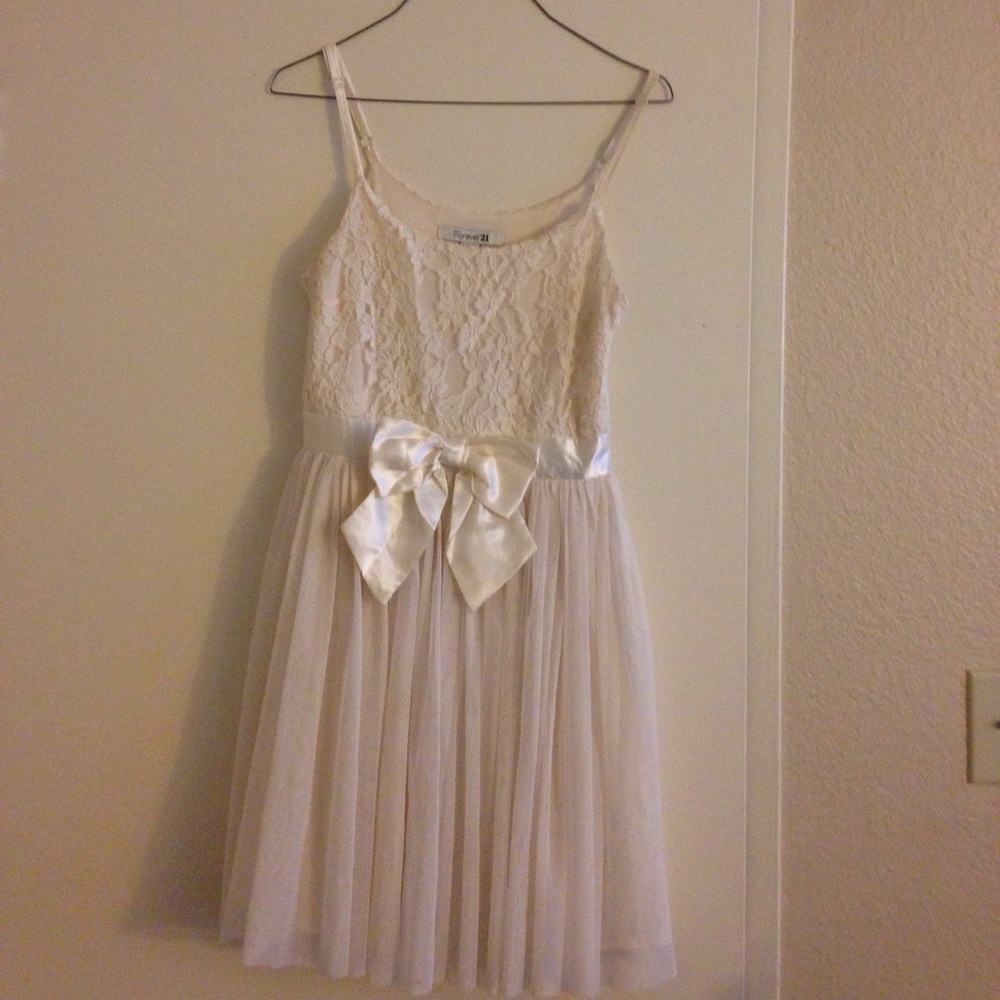 Lace Forever 21 Dress