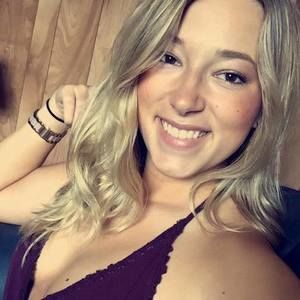 Meet your Posher, Lexi