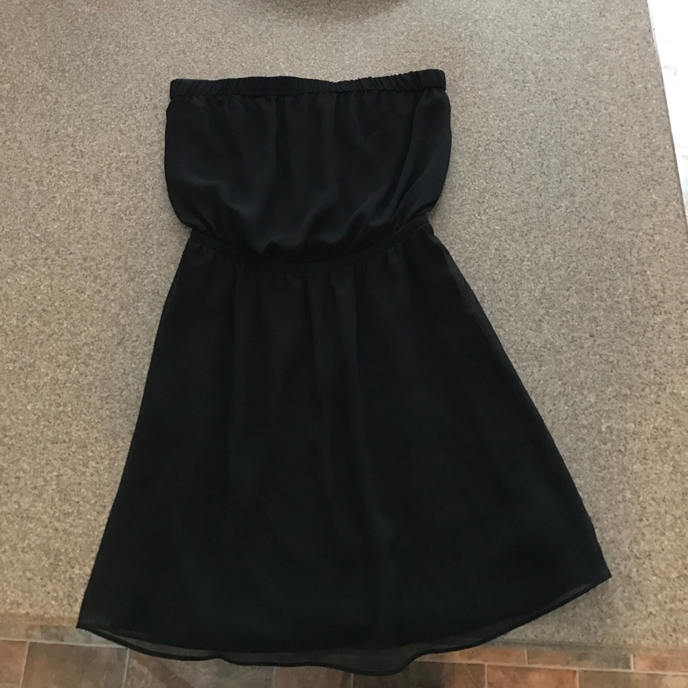 Xs express black summer dress-strapless