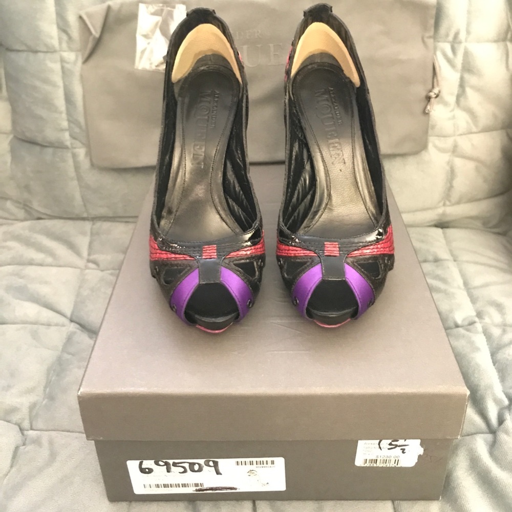 Authentic Alexander McQueen python peep toe heels