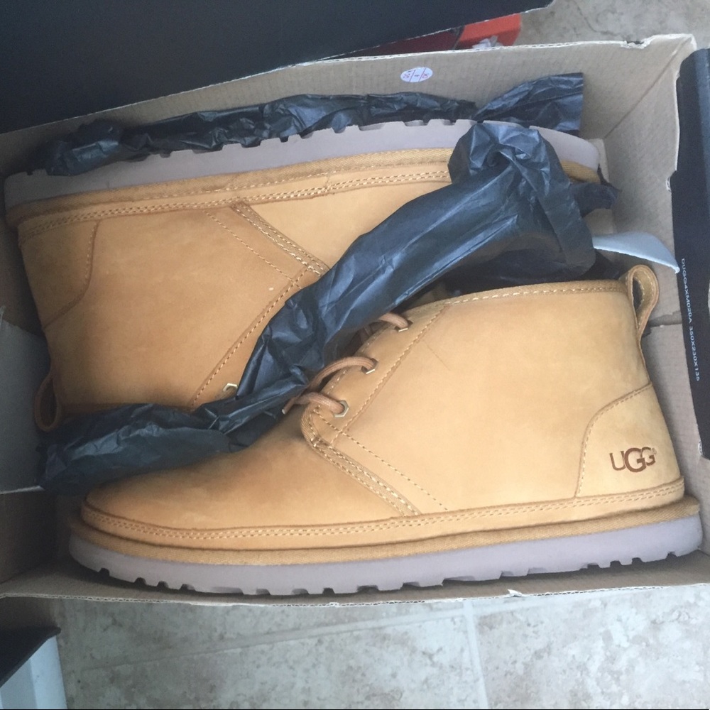 Men Ugg shoes