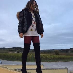 Meet your Posher, Raquel