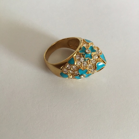 Turquoise Statement Ring - Picture 3 of 4