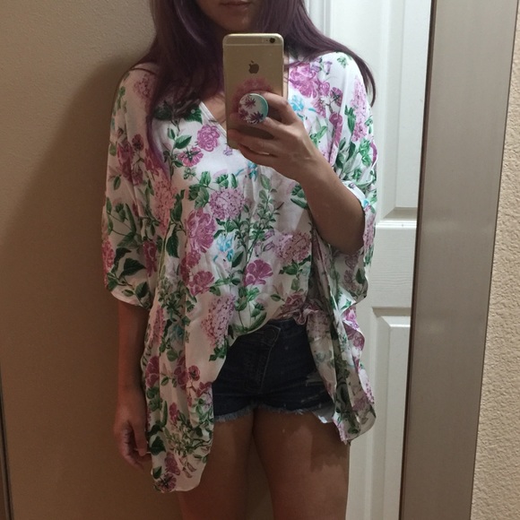 Poppies and cream peta xs. - Picture 3 of 3