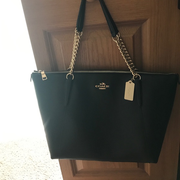 Coach Other - ❗️SOLD ❗️Black coach purse. Mint condition.