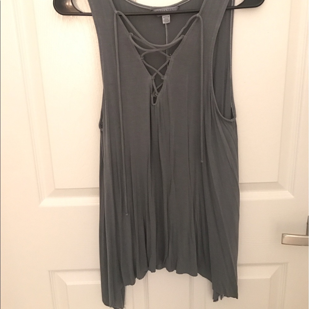 American eagle gray soft and sexy top