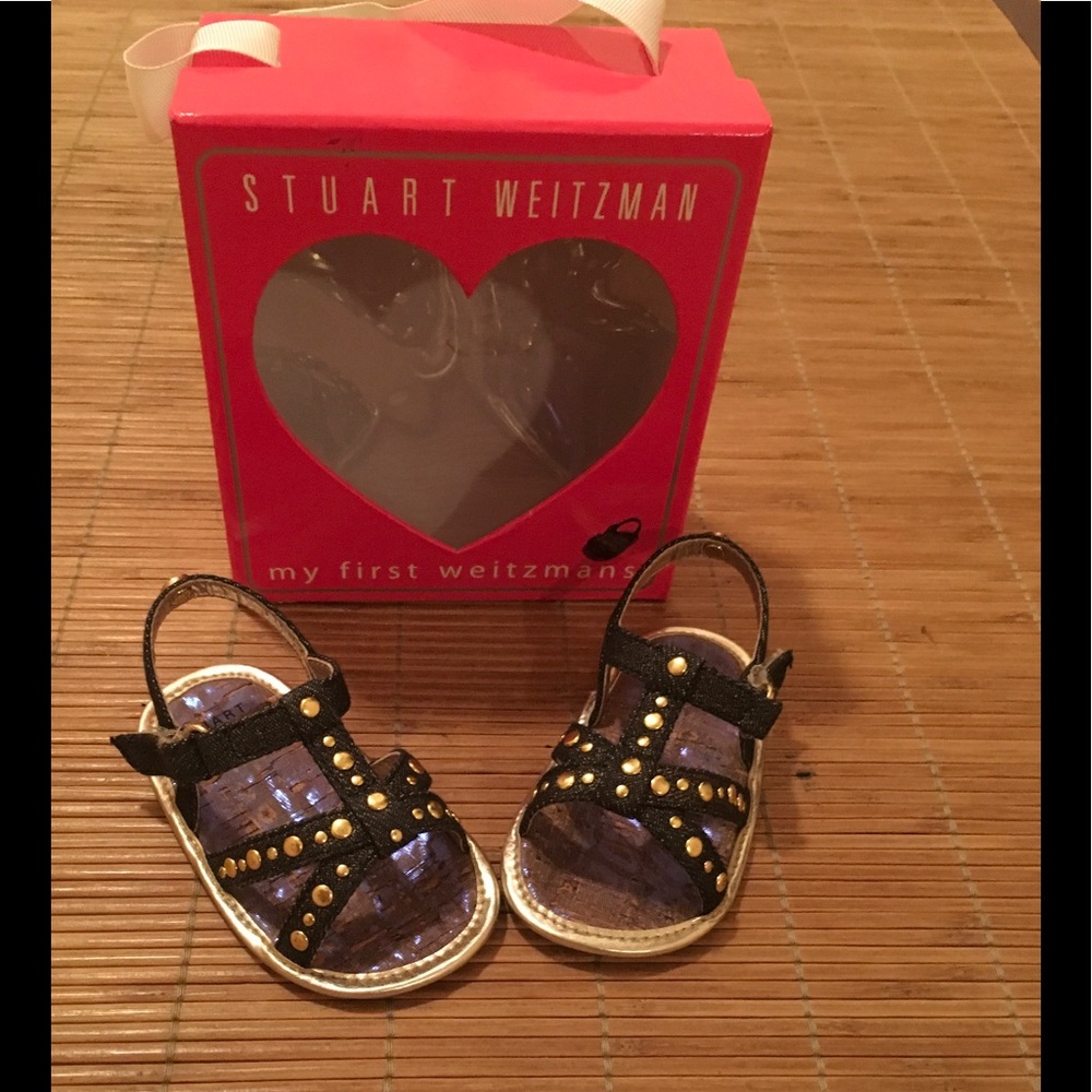 Stuart Weitzman 💞 For your mini fashionista 😘