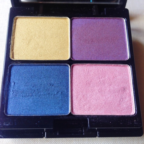Artistry eyeshadows palette makeup bundle - Picture 2 of 4