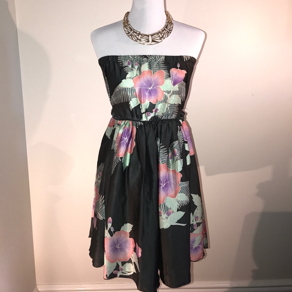 Exclusive Elissa Coleman Hibiscus Silk Dress