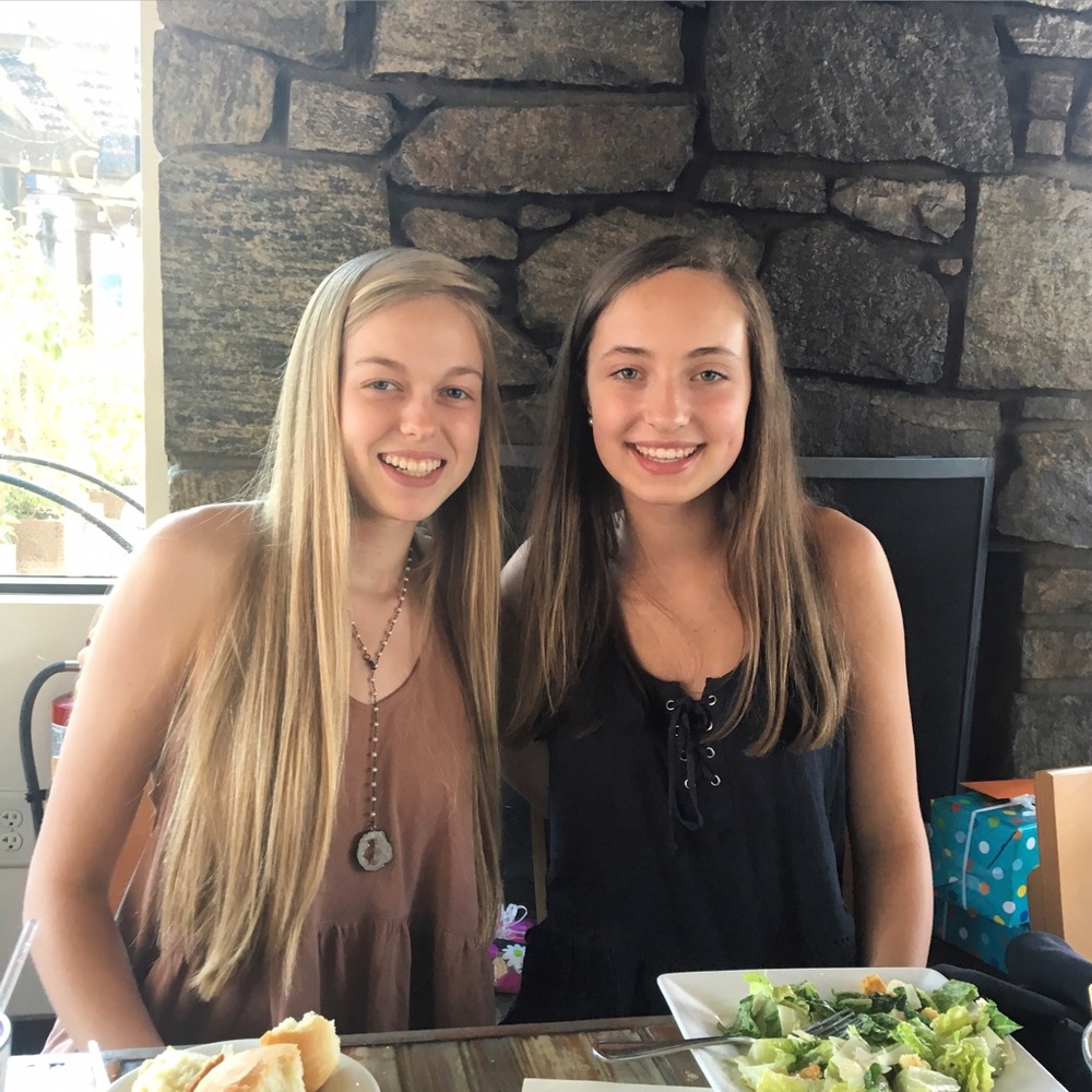 Meet your Posher, Sara