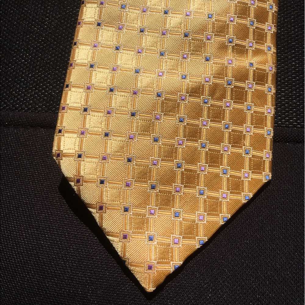 Canali Gold Geometric Tie 100% Silk Italy