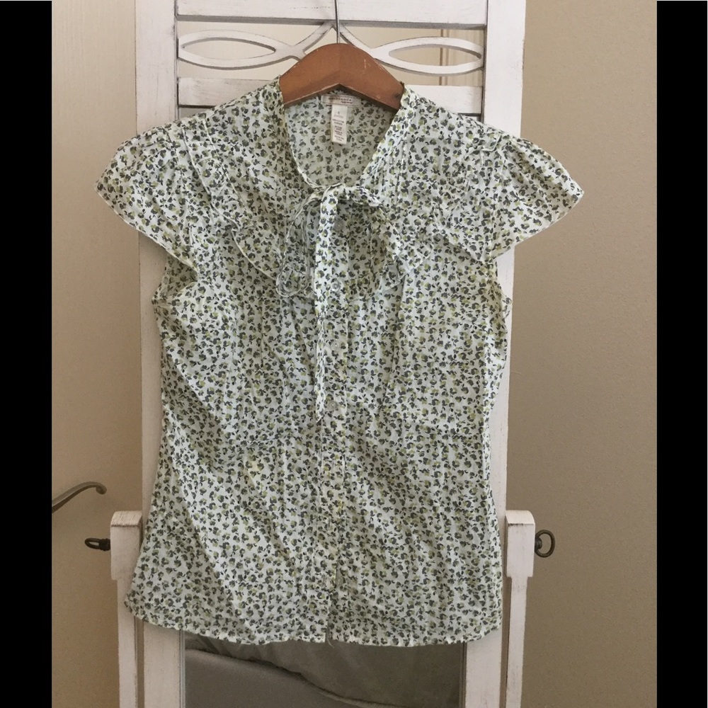 Classic Bow tie floral vintage shirt.