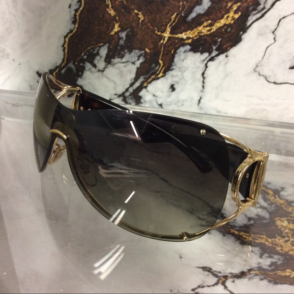 Gucci Gold sunglasses - Picture 2 of 4