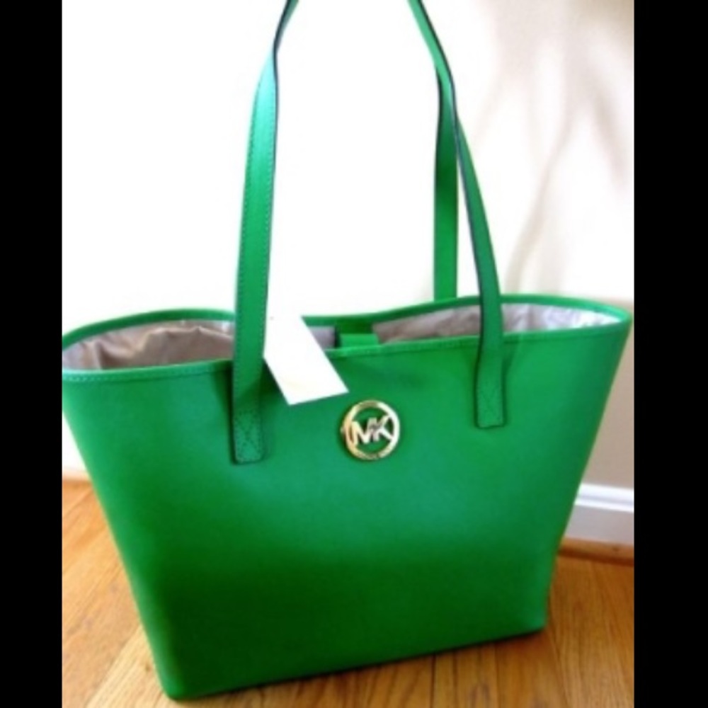 💚 Michael Kors Green Tote Bag 💚 MK gold logo
