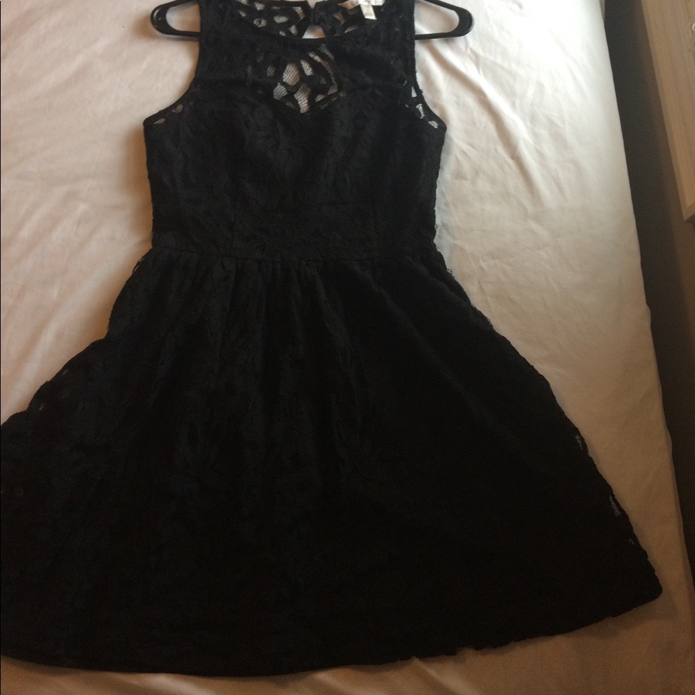 Lauren Conrad lace dress