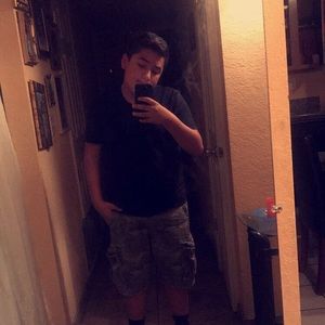 Meet your Posher, Johnny