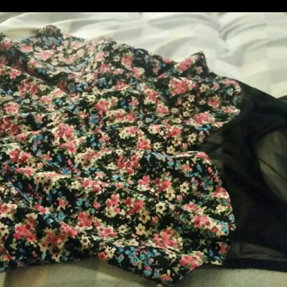 Moving Sale!!!!!!!!! Peplum top