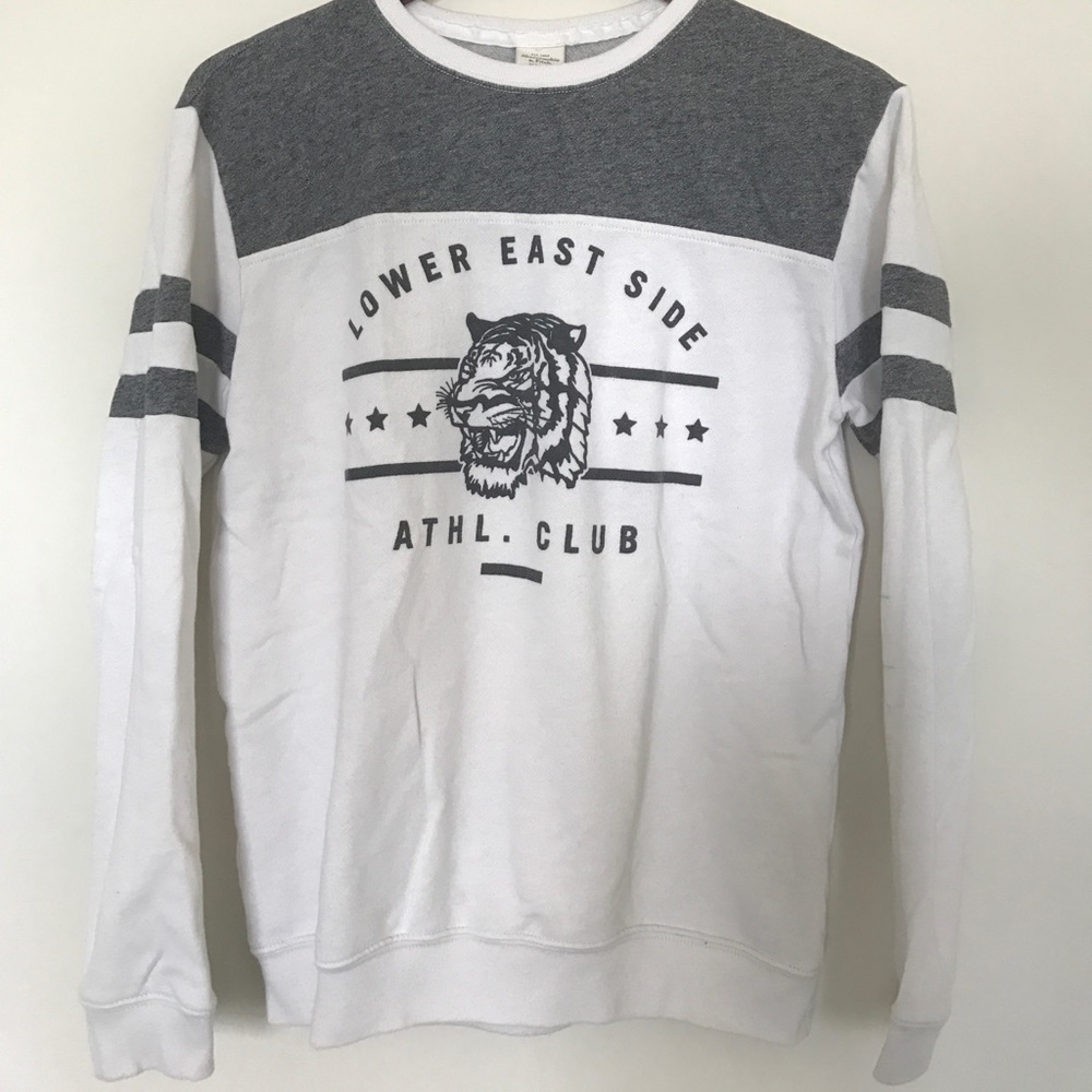 Varsity graphic crewneck