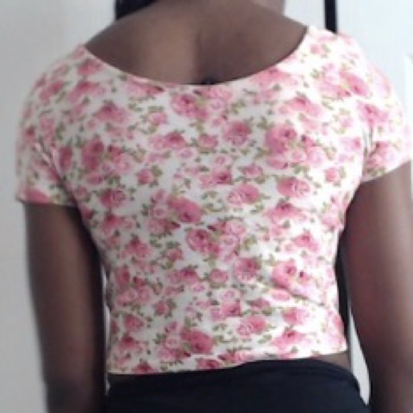 Floral Crop Top - Picture 2 of 2