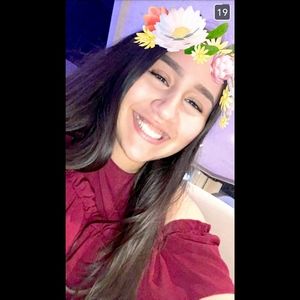 Meet your Posher, Mariana