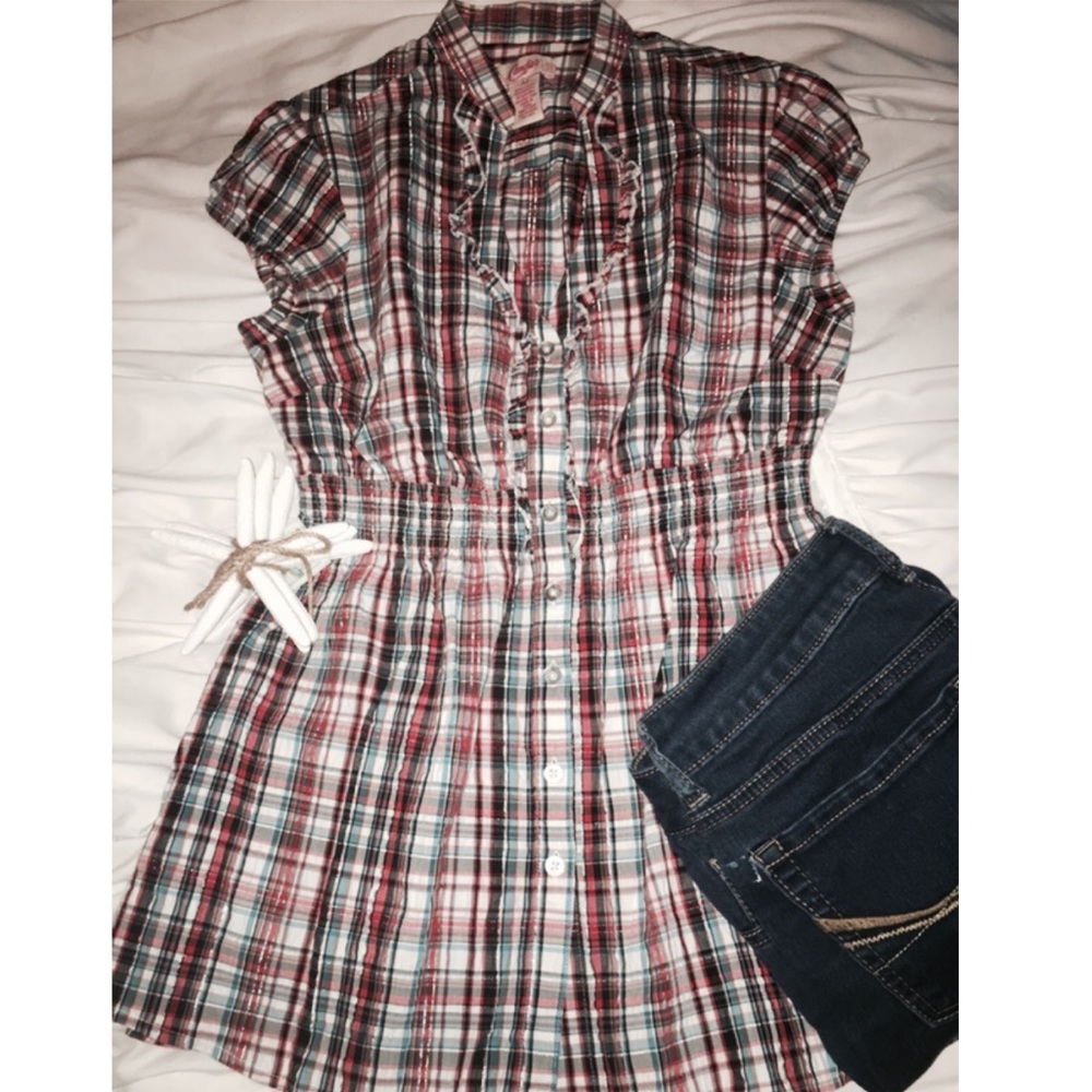 Red, White & Blue plaid top