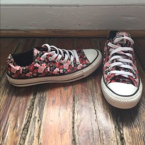 Floral limited edition Classic Chuck Taylor's