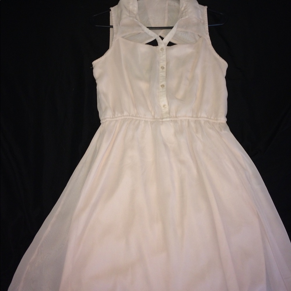 Pastel Pink sleeveless button-up dress