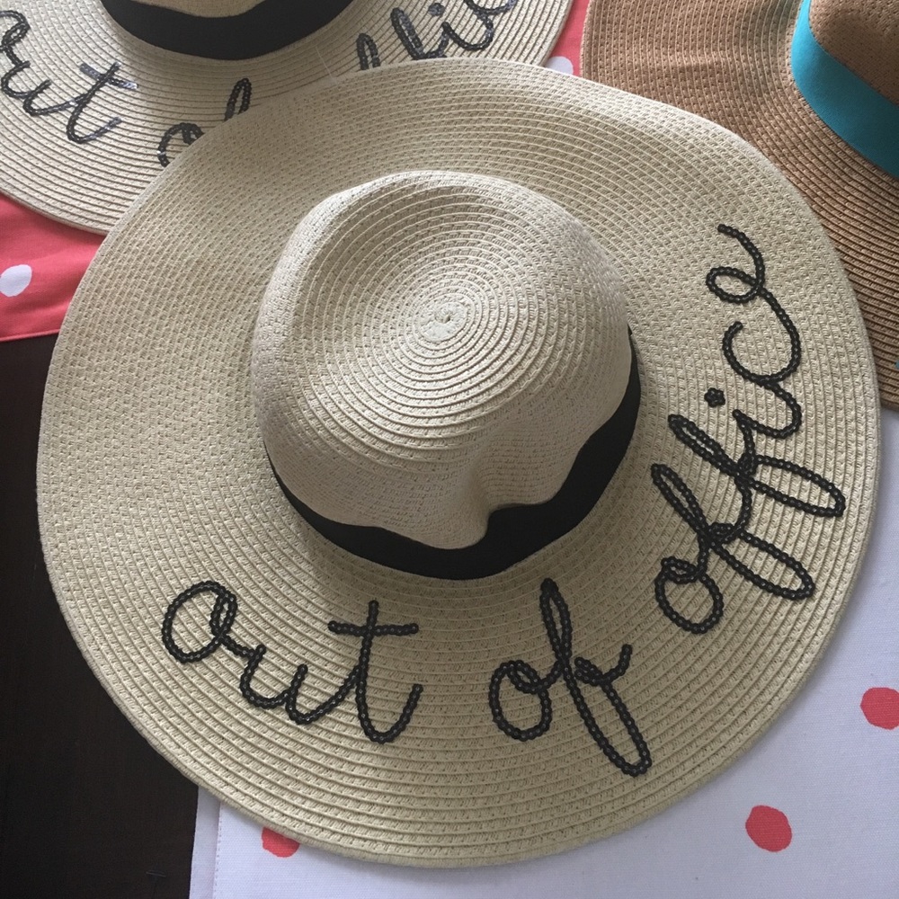 NWOT chic Out Of Office Beach Hat