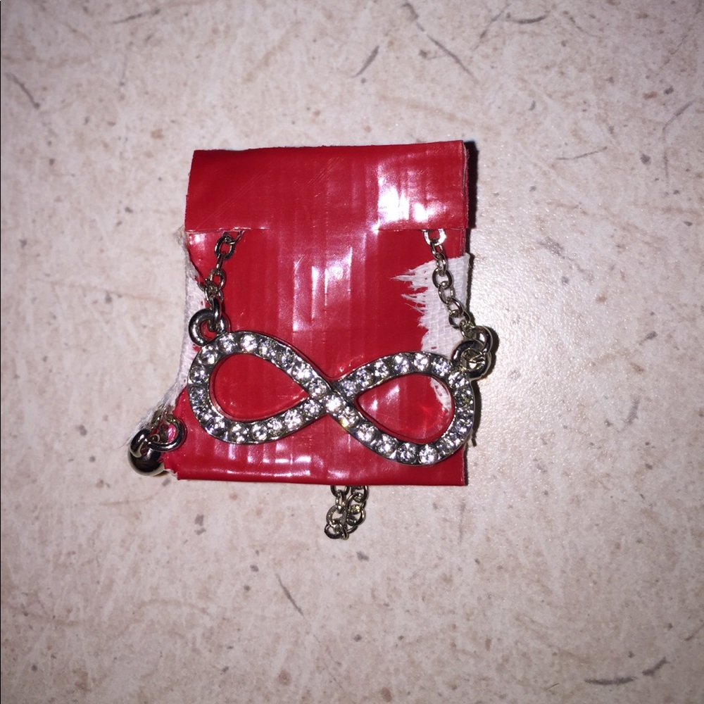 Necklace lot!!