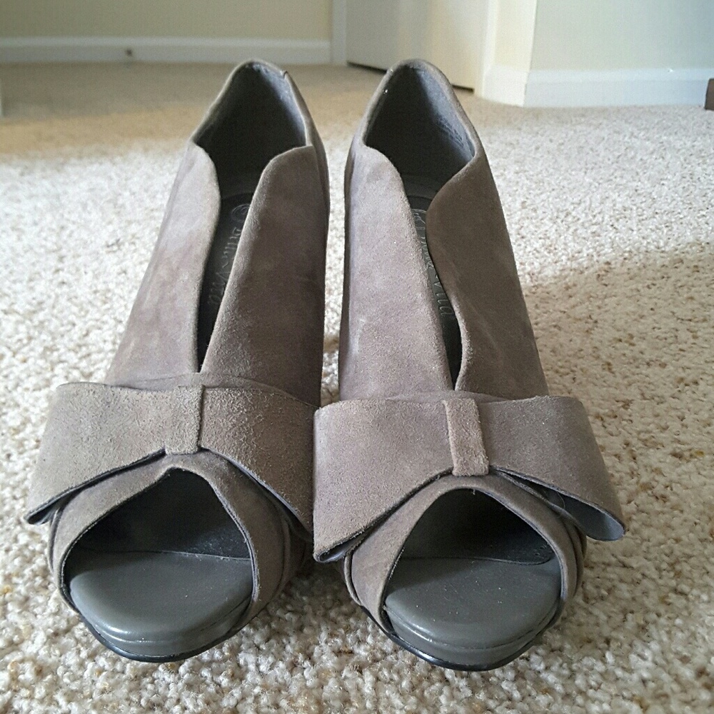 Suede heels