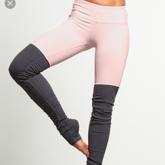 41 off ALO Yoga Pants Alo yoga Goddess Ribbed Legging Pink Cloud
