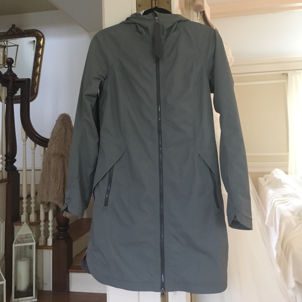 Lululemon Definitely Raining Jacket Grey