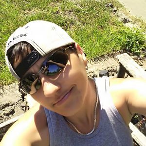 Meet your Posher, Lorinda