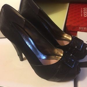 Paris Hilton black peep toe pumps size 8