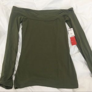 green off the shoulder long sleeve top