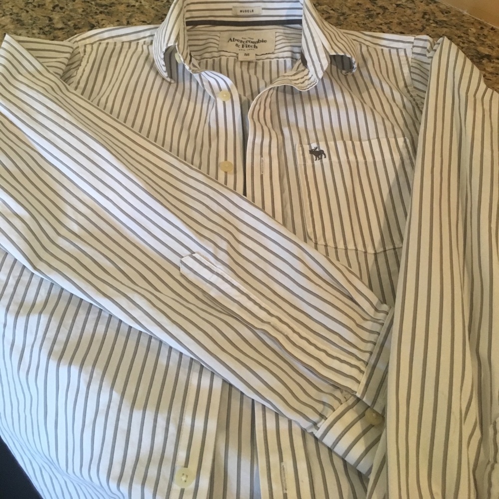 ** Price drop**    Men's long-sleeve shirt