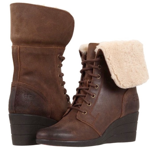 UGG Australia Zea Boots in Chocolate - Picture 2 of 8