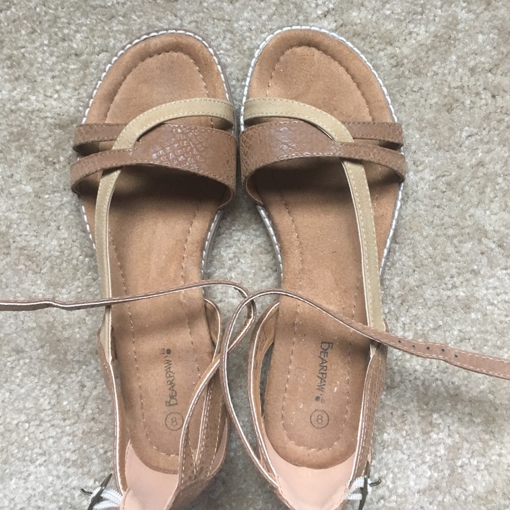 Bear paw sandals tan